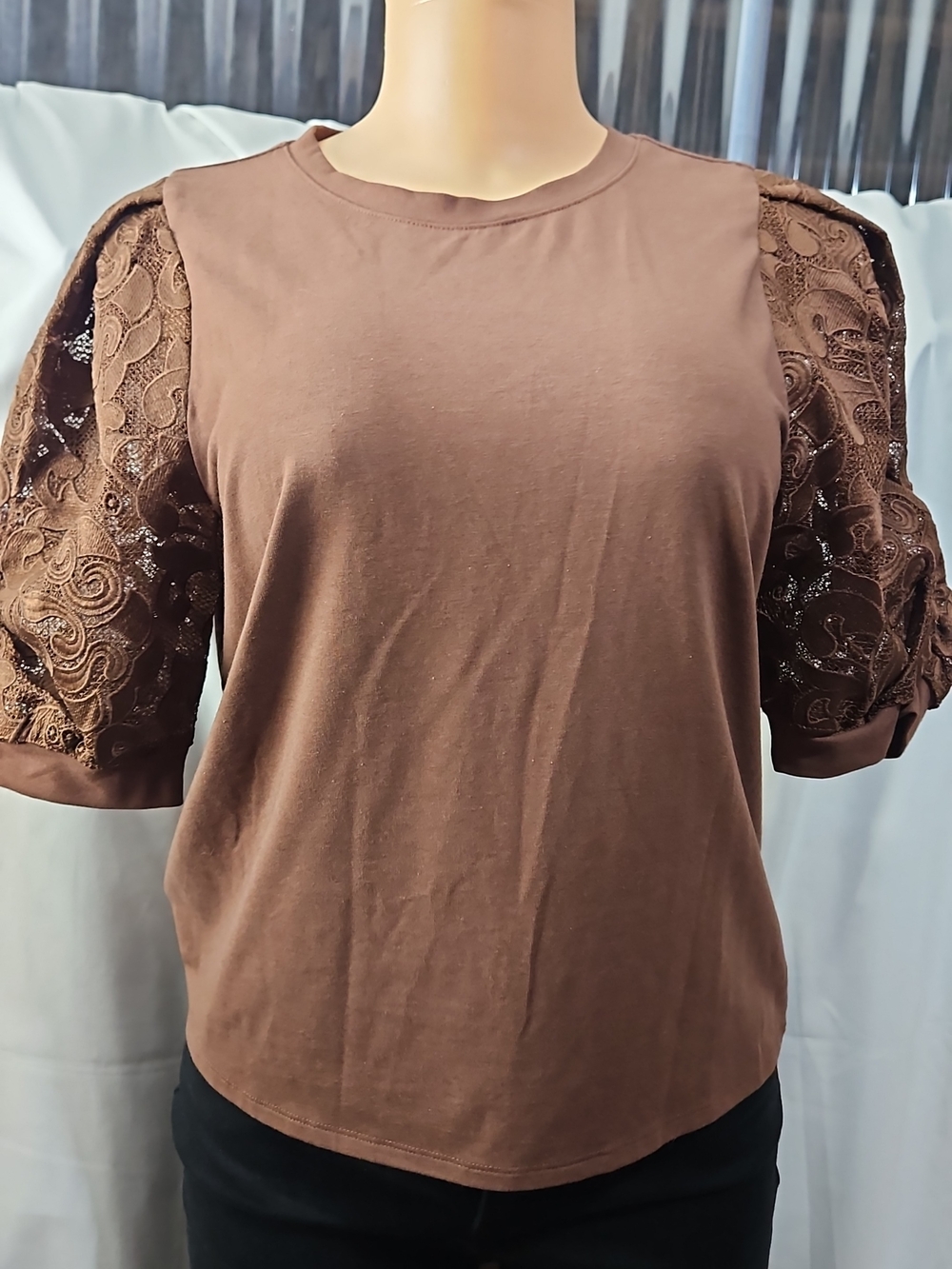 White House Black Market Brown Lace Puff-Sleeve Tee